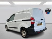 FORD TRANSIT COURIER