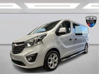 VAUXHALL VIVARO