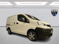 NISSAN NV200