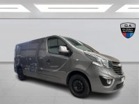 VAUXHALL VIVARO