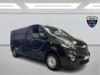 VAUXHALL VIVARO
