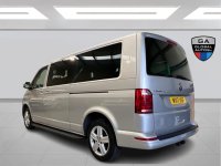 VOLKSWAGEN TRANSPORTER SHUTTLE